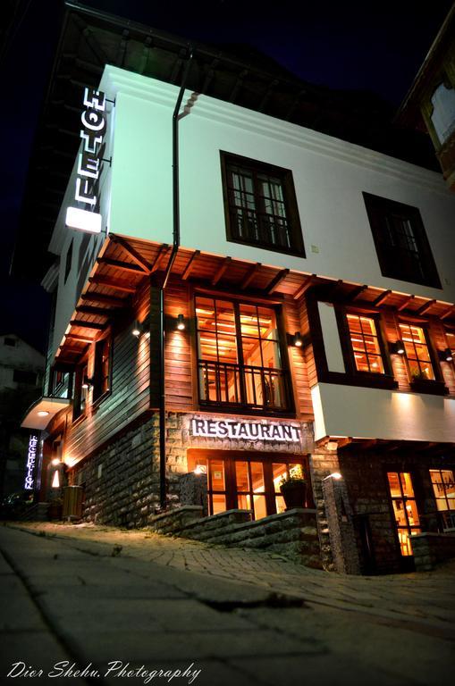 Hotel Prizreni Экстерьер фото