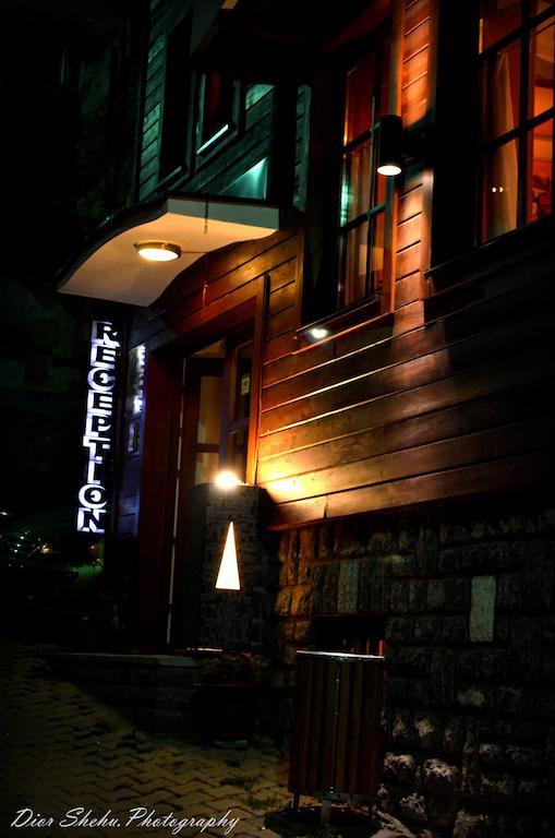 Hotel Prizreni Экстерьер фото