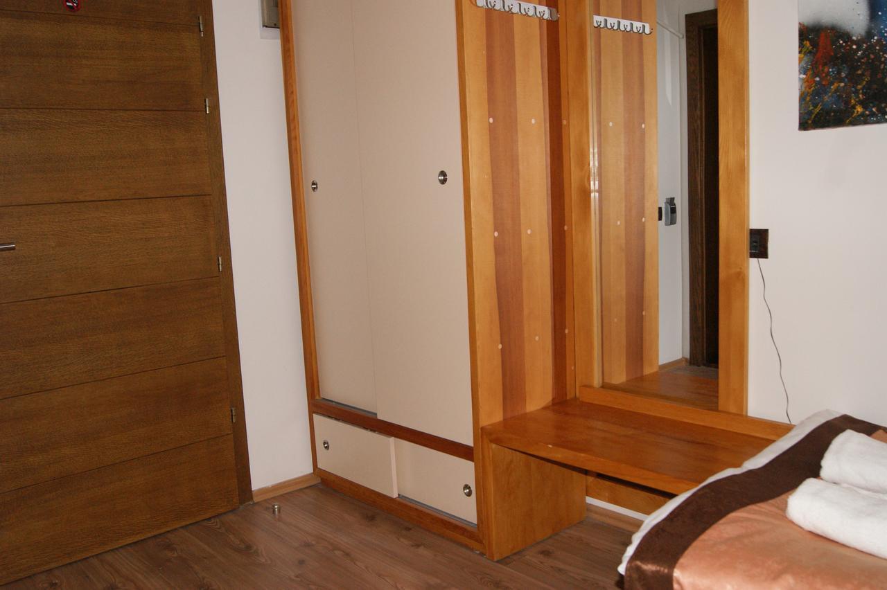 Hotel Prizreni Экстерьер фото